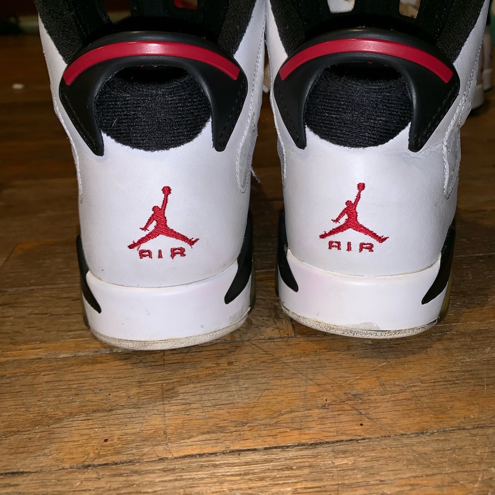 Carmine 6’s